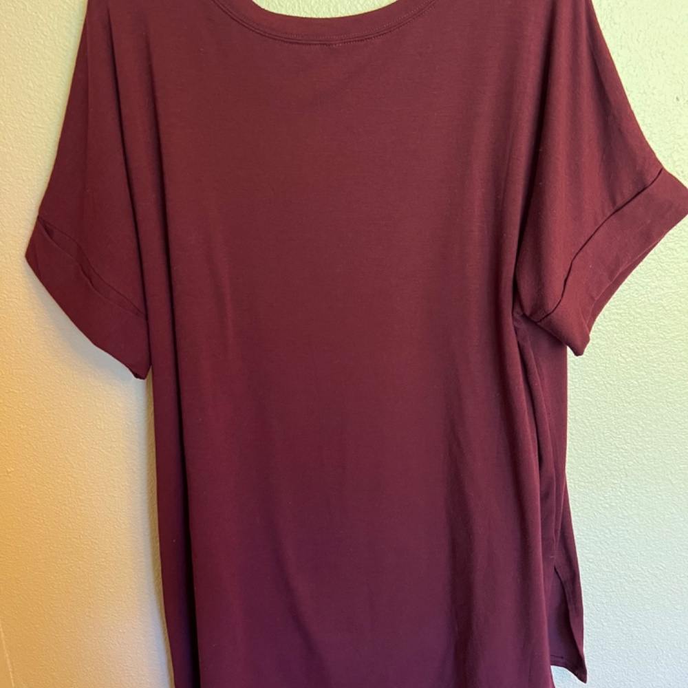 Zenana Premium Rolled Sleeve Scoop Neck Shirt-Maroon - Picture 4 of 4